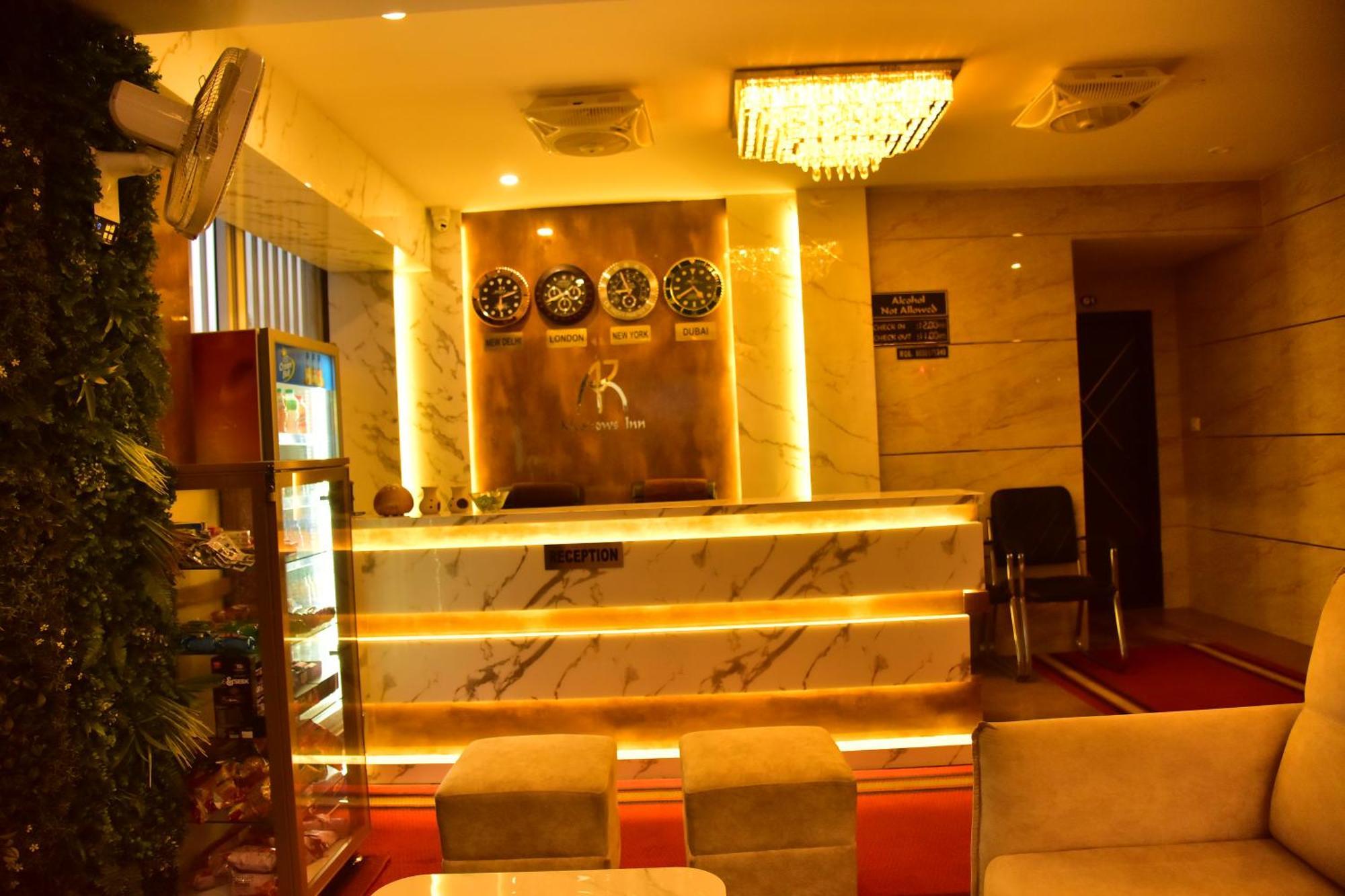 Meadows Inn Mysore Extérieur photo