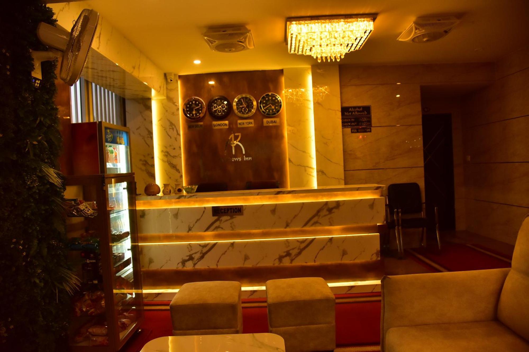 Meadows Inn Mysore Extérieur photo