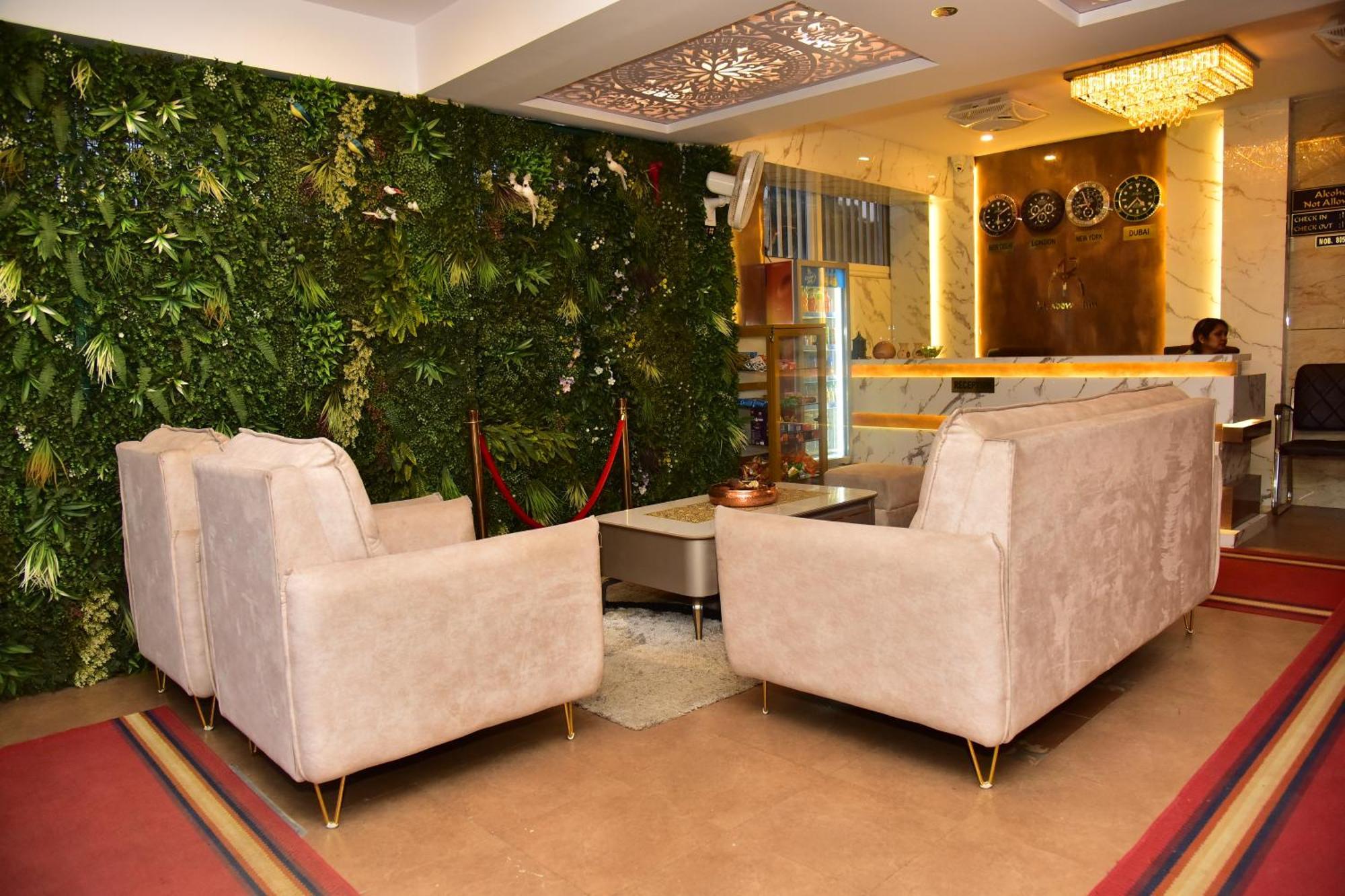 Meadows Inn Mysore Extérieur photo